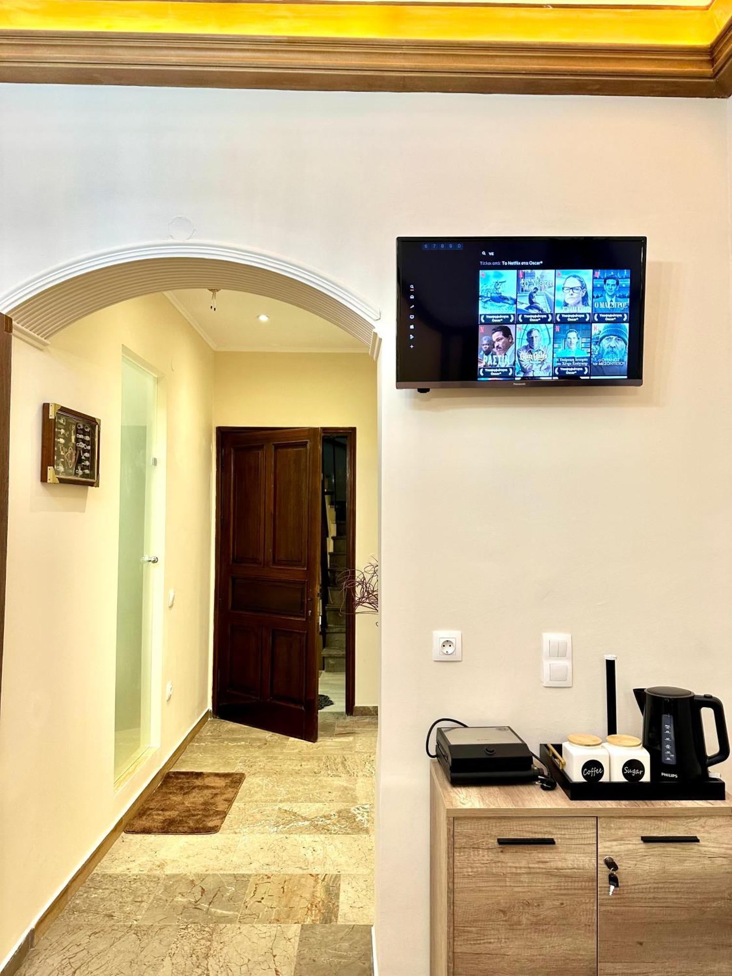 Contessina Al Porto Suite Mantouki Экстерьер фото